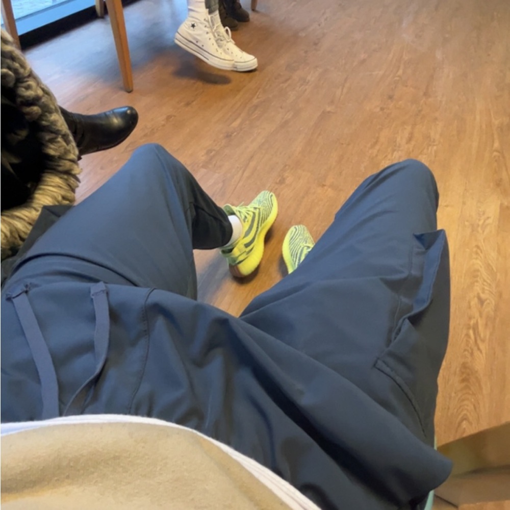 yeezy 350 semi frozen
